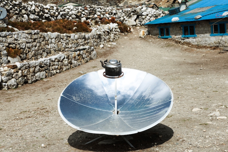 How to Use a Solar Stove