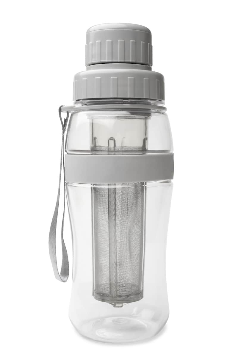 How to Use a Water Filter Bottle