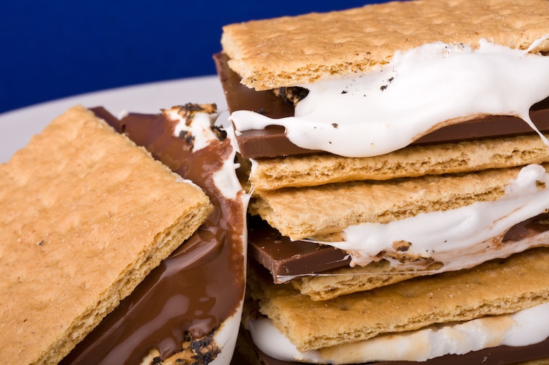 How to Make Baked S'mores