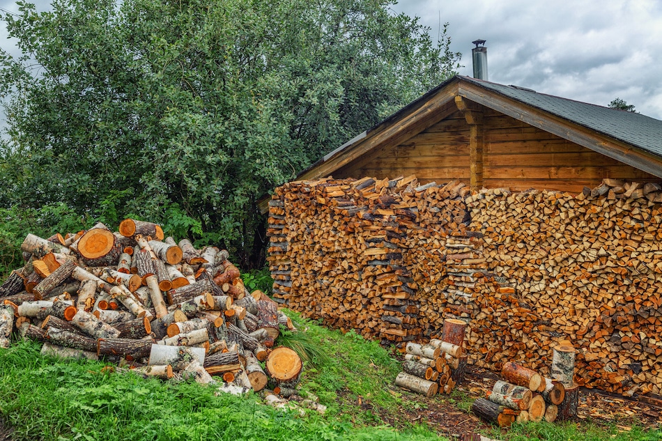 How to Stack Firewood to Dry It