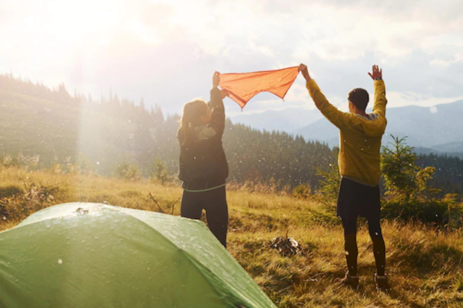 Couple conquested that hill majestic carpathian mountains beautiful landscape of untouched nature