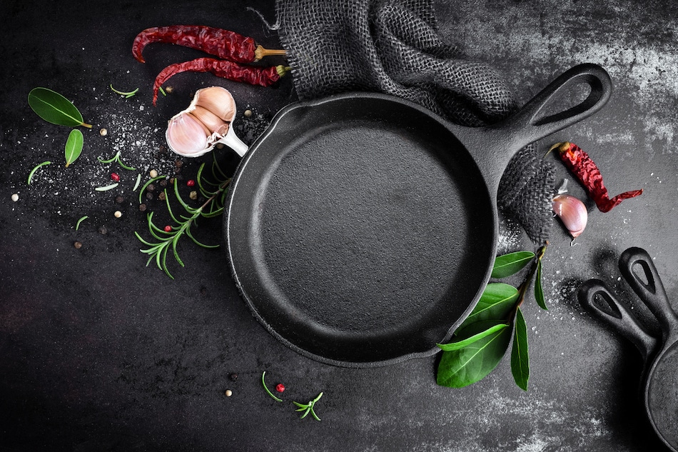 Top 5 Best Cast Iron Skillets for Camping