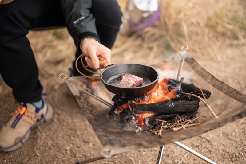 How to Cook Meat Properly While Camping