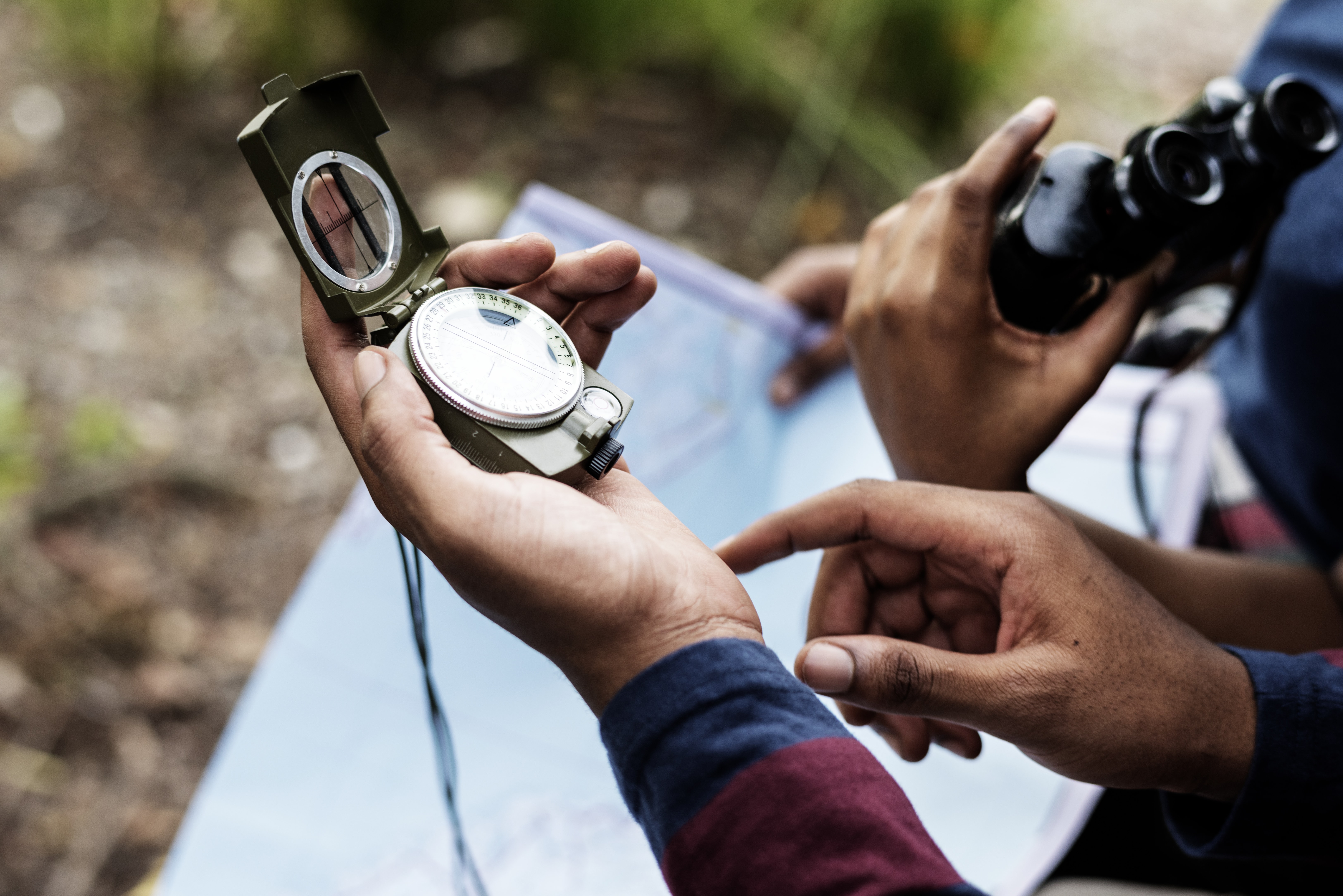How to Use a Compass and Map
