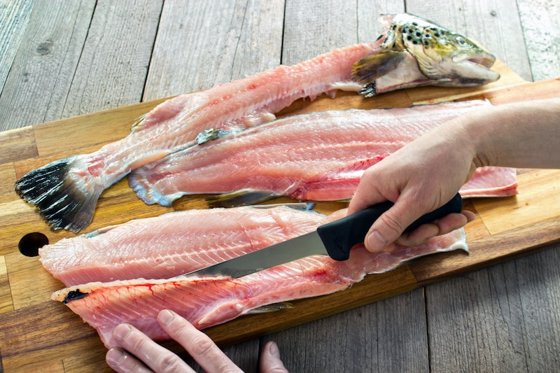 How to Clean and Prep a Fish to Debone and Fillet