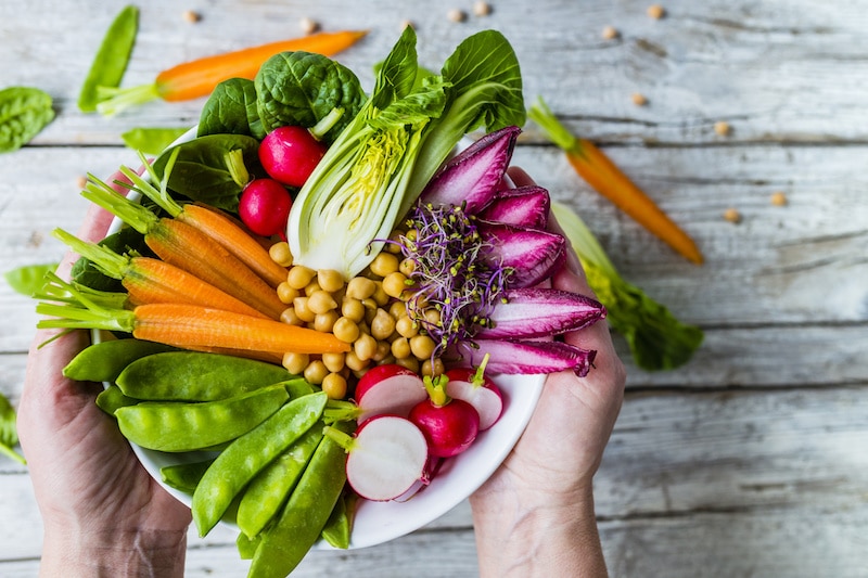 How to Make a Rainbow Vegetable Sandwich